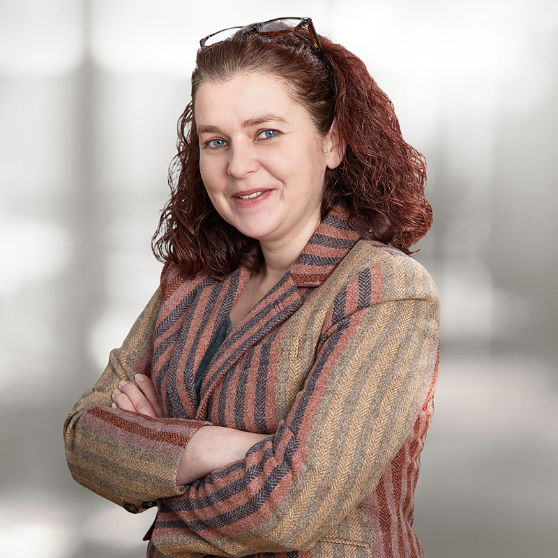 Andrea Schüchter ist bei dualutions im Kaufmännischen Innendienst tätig. Andrea Schüchter ist bei dualutions im Kaufmännischen Innendienst tätig.