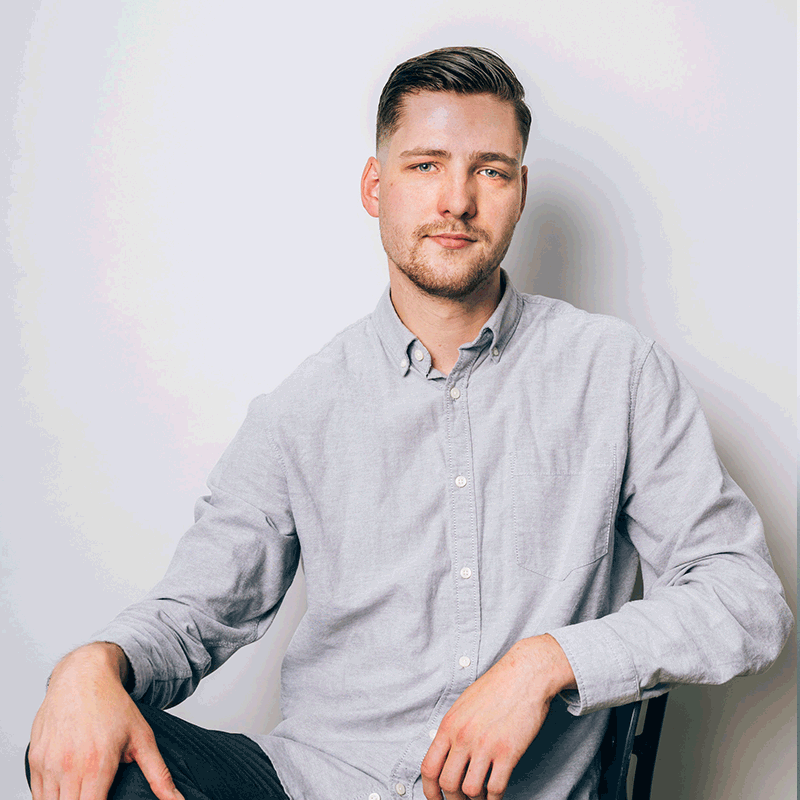 Unser Consultant Leon Zirpel unterstützt Sie im Bereich Cloud Backup as a Service mit individuellen Lösungen.