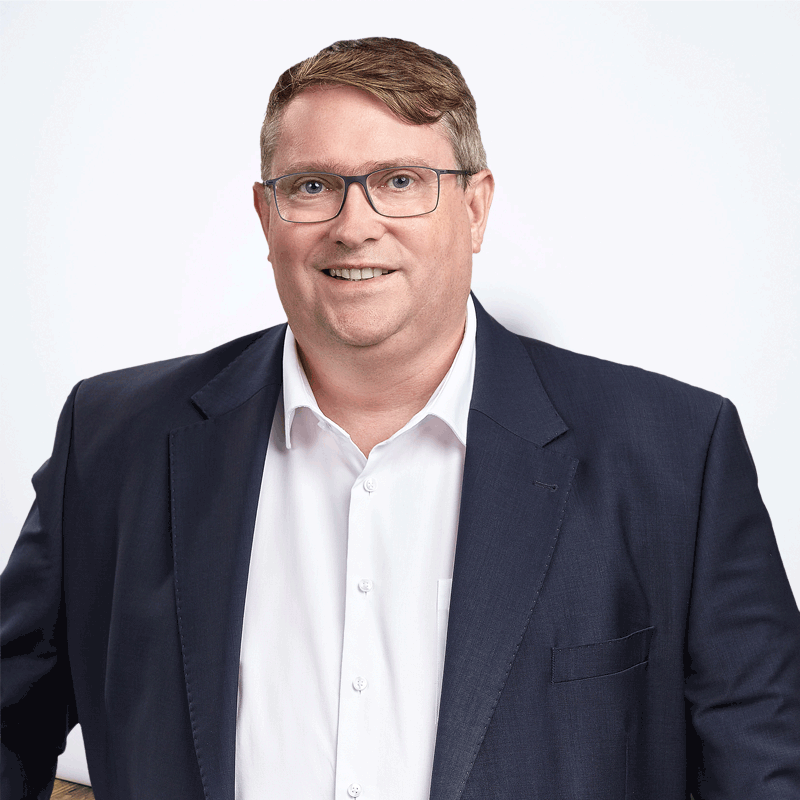 Oliver Henn ist Justiziar bei dualutions.