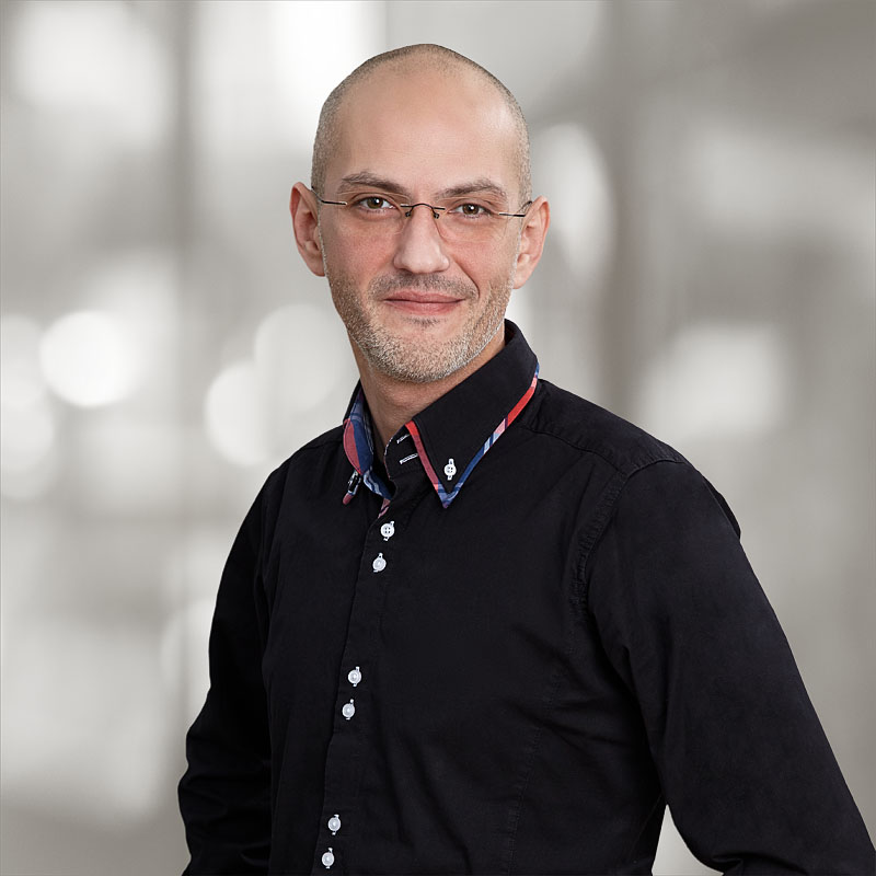 Timur Tekin ist Senior Consultant bei dualutions.